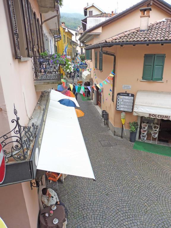 Appartamento Via De Vit Stresa Exteriör bild