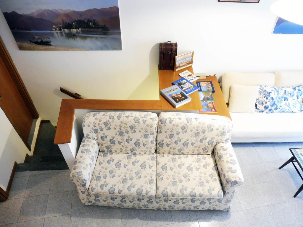 Appartamento Via De Vit Stresa Exteriör bild