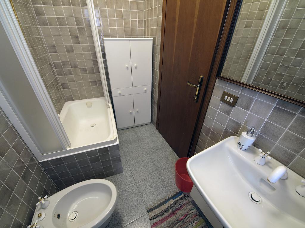 Appartamento Via De Vit Stresa Exteriör bild
